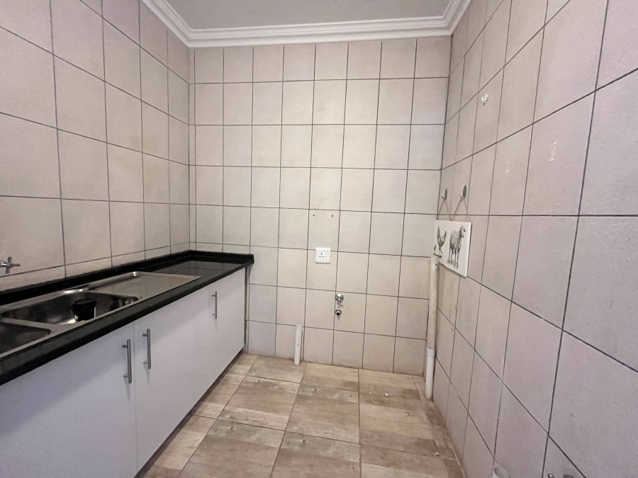 To Let 2 Bedroom Property for Rent in Doringkruin North West